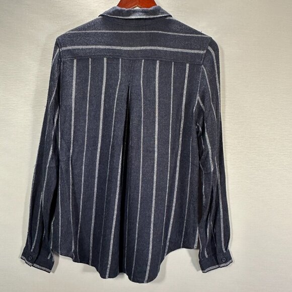 Cloth & Stone Blouse Womens Medium Blue Striped Button Up Long Sleeve V Neck - Picture 8 of 8